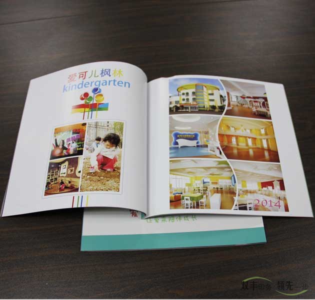 企業(yè)畫冊印刷常用紙張，開數(shù)和裝訂方式。